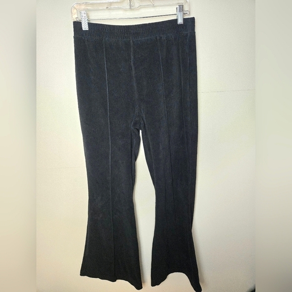Women's Aerie Bell Bottom Flare Elastic Waist Pants, Size Medium - Picture 1 of 2